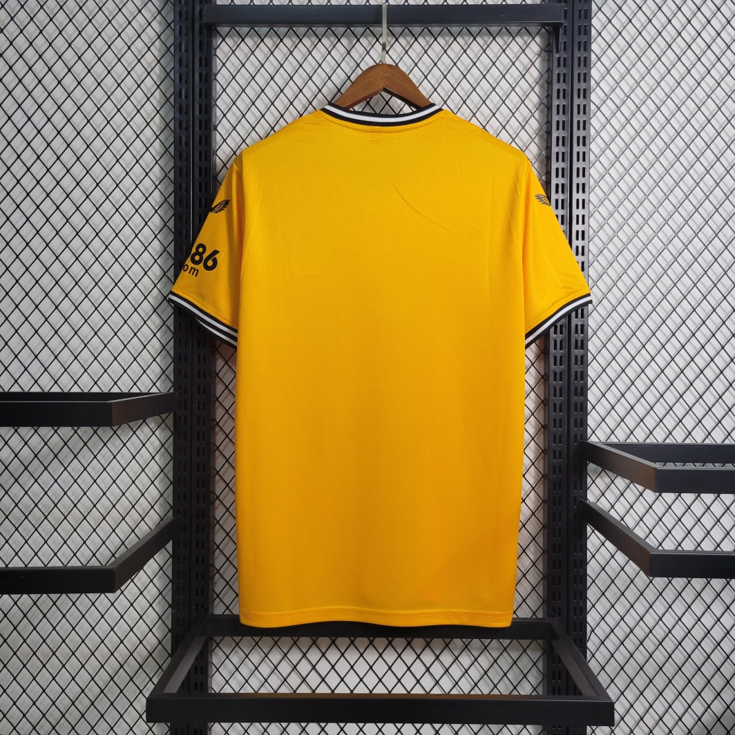 23/24 Wolves home jersey