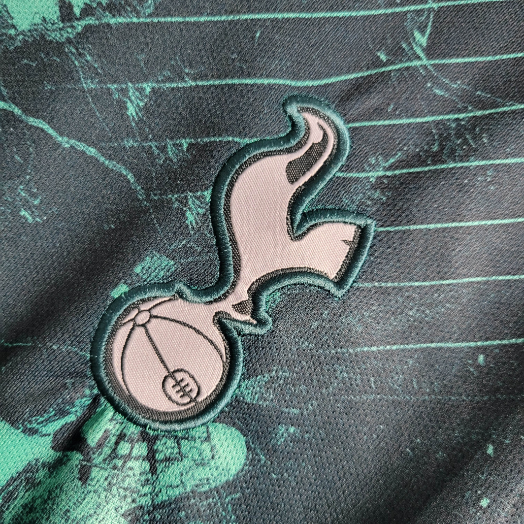18/19 Tottenham Hotspur third jersey