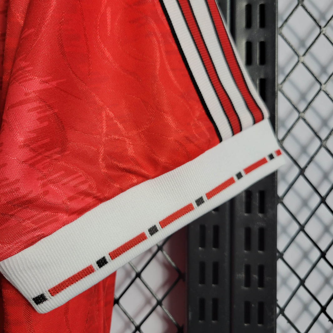 90/91 Retro Manchester United Home Shirt