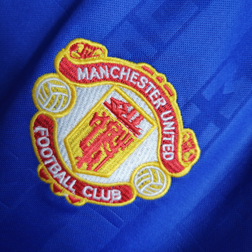 88/89 Manchester United third jersey