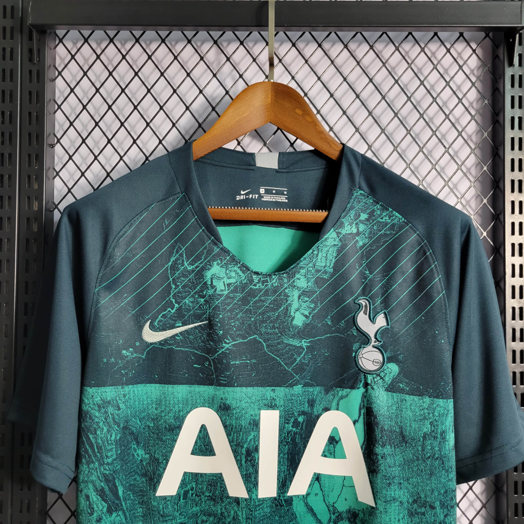 18/19 Tottenham Hotspur third jersey