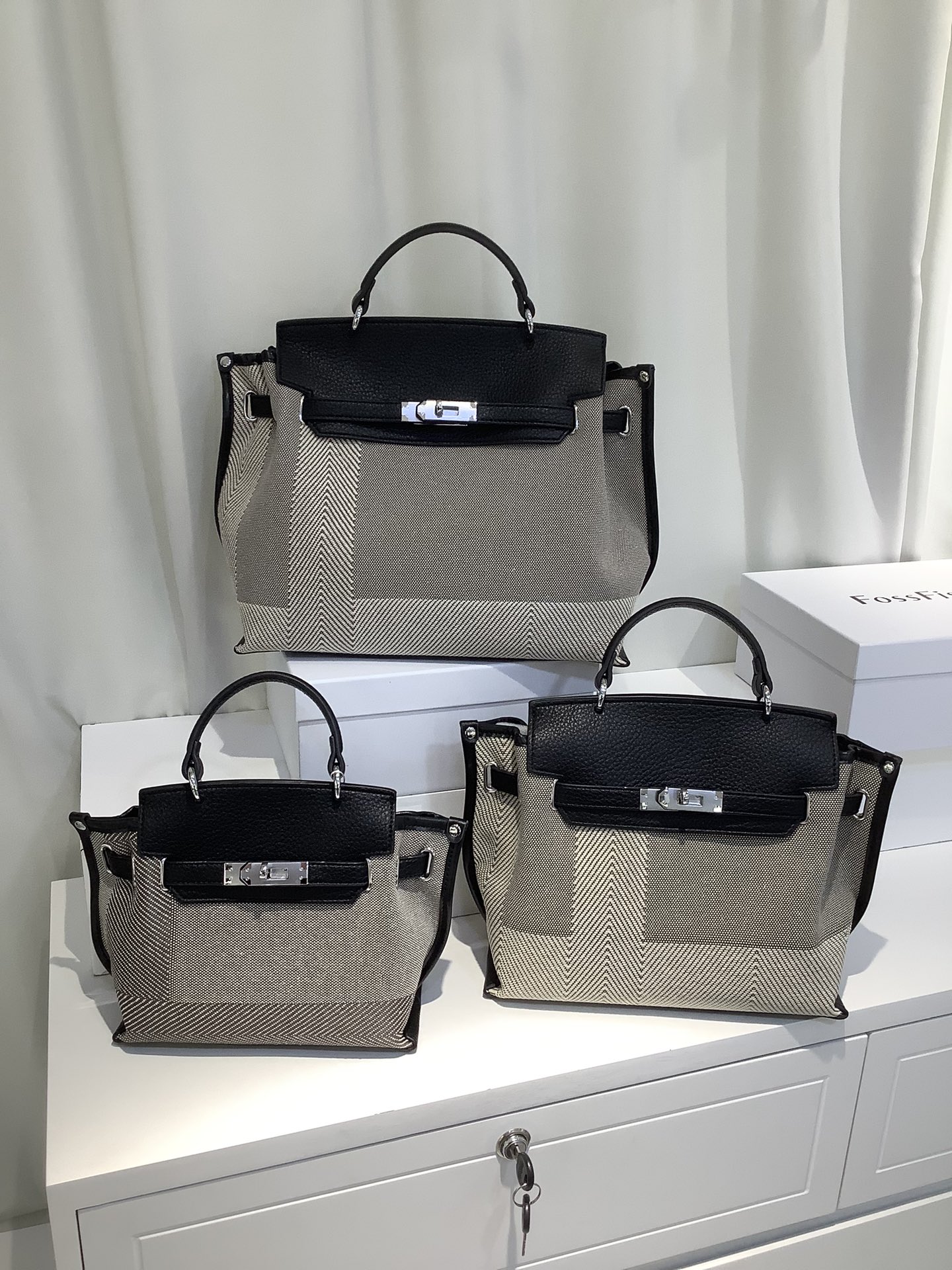 Plaid Canvas Leather Trim Cabas Tote – Style 816-1501 – Multi-Color Options