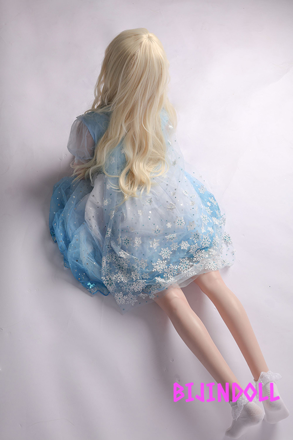 JXDOLL アリス 130cm Aカップ シリコン 海外 金髪ロリ娘 ラブドール 超リアル 等身大 ロリ バック セックス人形 小さい少女 ダッチワイフ