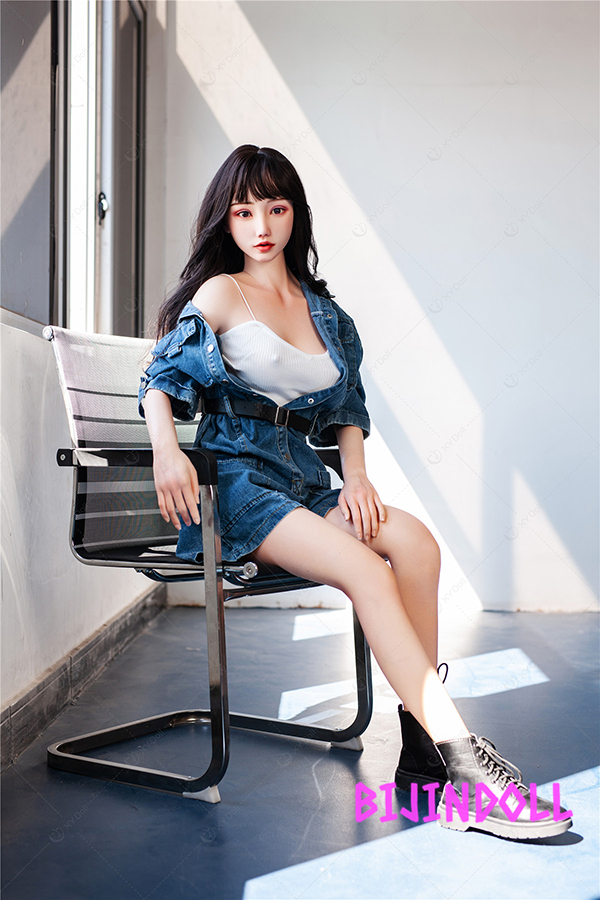 XYDOLL 158cm B-cup Bubble シリコン頭部+TPE材質ボディ 清純系クリア美人リアルドール