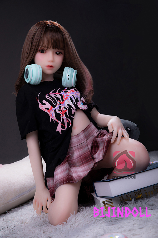 MOMODOLL#MM094 128cm Aカップ シリコン製 使用満足度90 完成度高いラブドール
