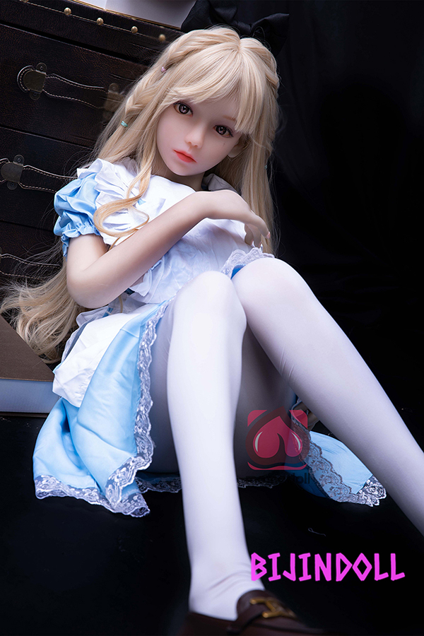 MOMODOLL#MM057 138cm Eカップ TPE製 美しくリアルな外国 ロリ娘ダッチワイフ ロリホラブドール 絶妙快感 高品質のろりセックス人形