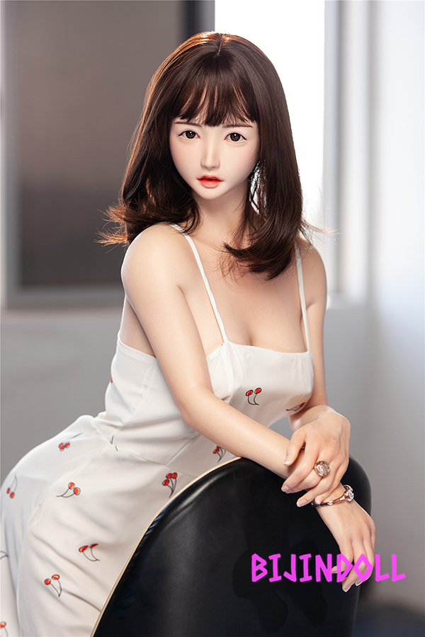 XYDOLL 158cm B-cup Vanilla シリコン頭部+TPE材質ボディ 超プリティなヒップダッチワイフ