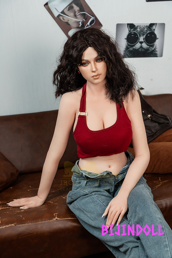 Irontechdoll 166cm C-Cup シリコン製 美乳外人リアルドール