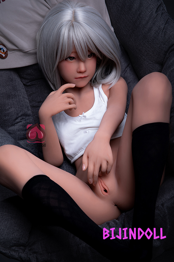 MOMODOLL#MM178 132cm Aカップ TPE製 貧乳 ロリ 等身大ドール セックス エロ 可愛いろり らぶド-ル 小柄 ダッチワイフ
