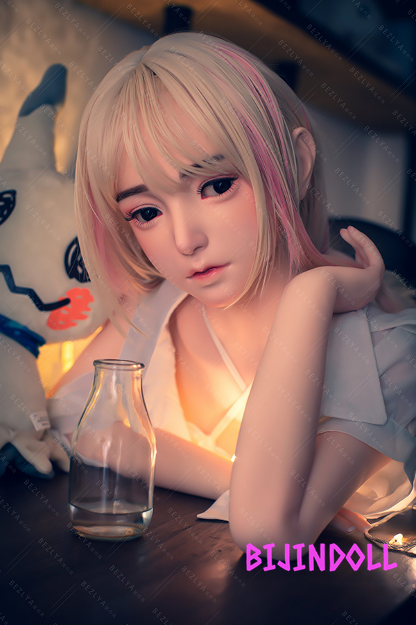 Bezlya 風鈴 149cm C-cup Silicon head real integrated experience love doll Sex experience with Real Asian sex dolls