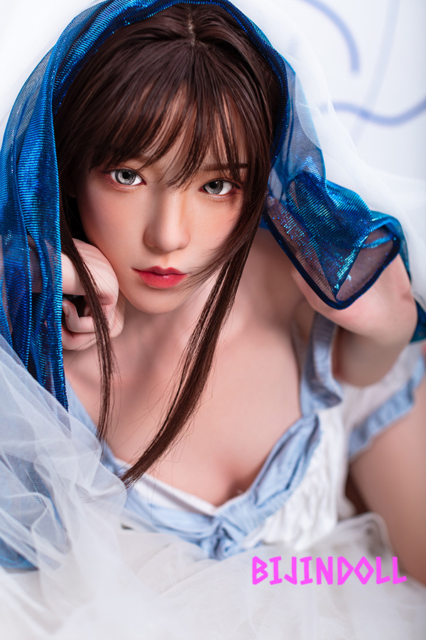 Bezlya 鸢尾 149cm C-cup Silicone Cheap quality First Time Sex Dolls Gentle Sex Simulated sex dutchwife