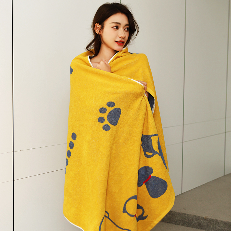 100% cotton bath towel Soft and absorbent 27.56x55.12 inches