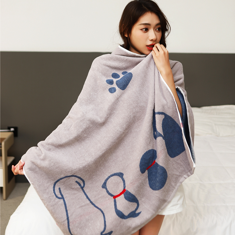 100% cotton bath towel Soft and absorbent 27.56x55.12 inches