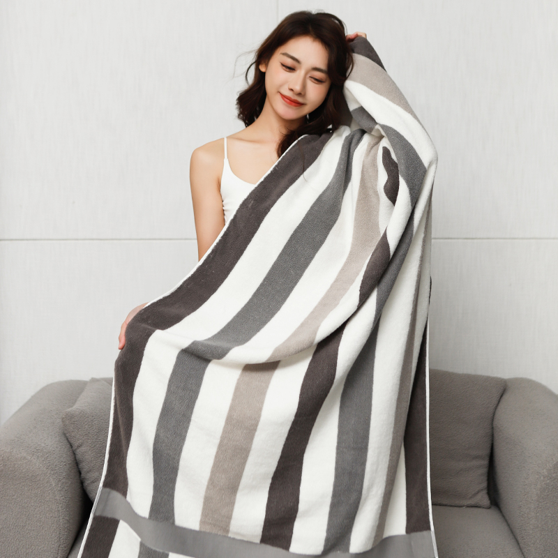 Color Stripe Series Cotton Enlarged and Thickened Bath Towel