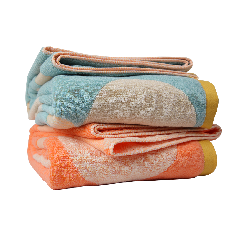100% cotton bath towel is soft, absorbent and not easy to shed.