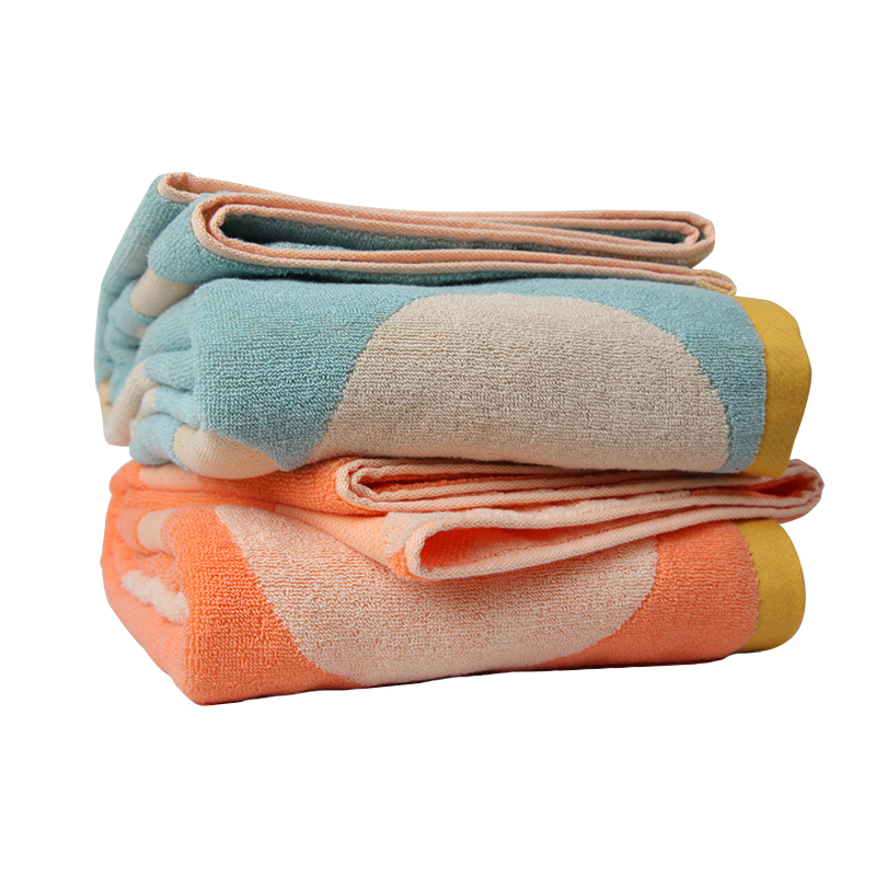 100% cotton bath towel is soft, absorbent and not easy to shed.