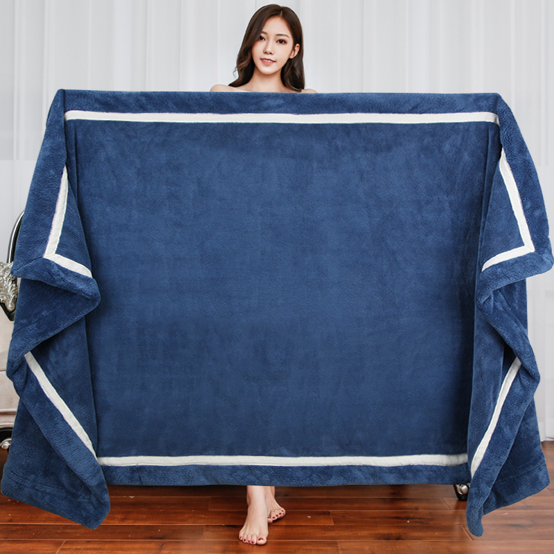 7 A antibacterial bath towel is soft, fine and highly absorbent.