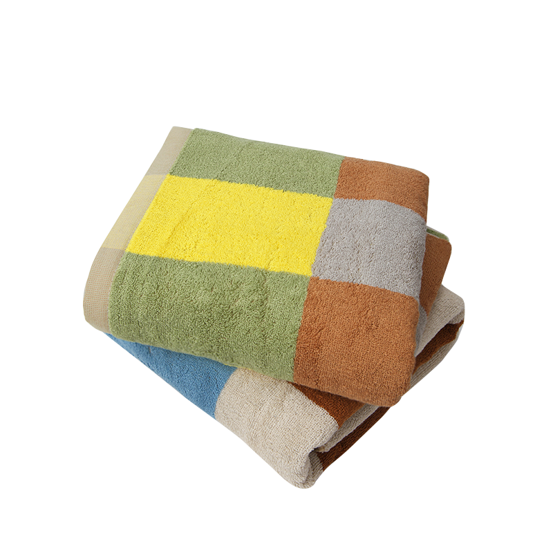Warm checkered 100% cotton bath towel is not easy to shed.