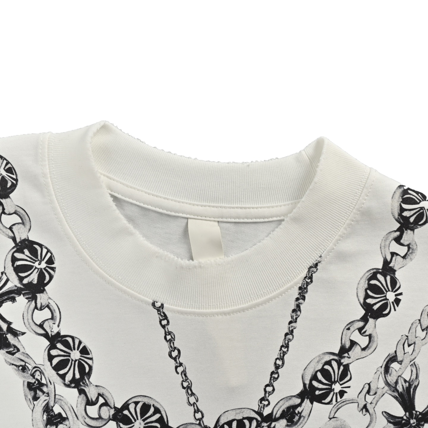Necklace cross pendant printed T-shirt