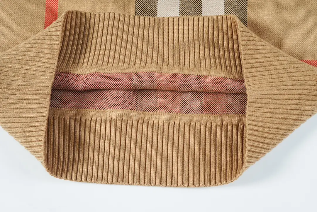 Check Wool Crew Neck Sweater