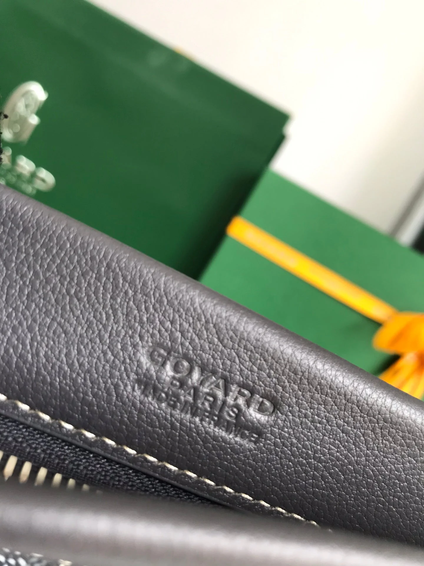 24 In Grey Lambskin And Canvas