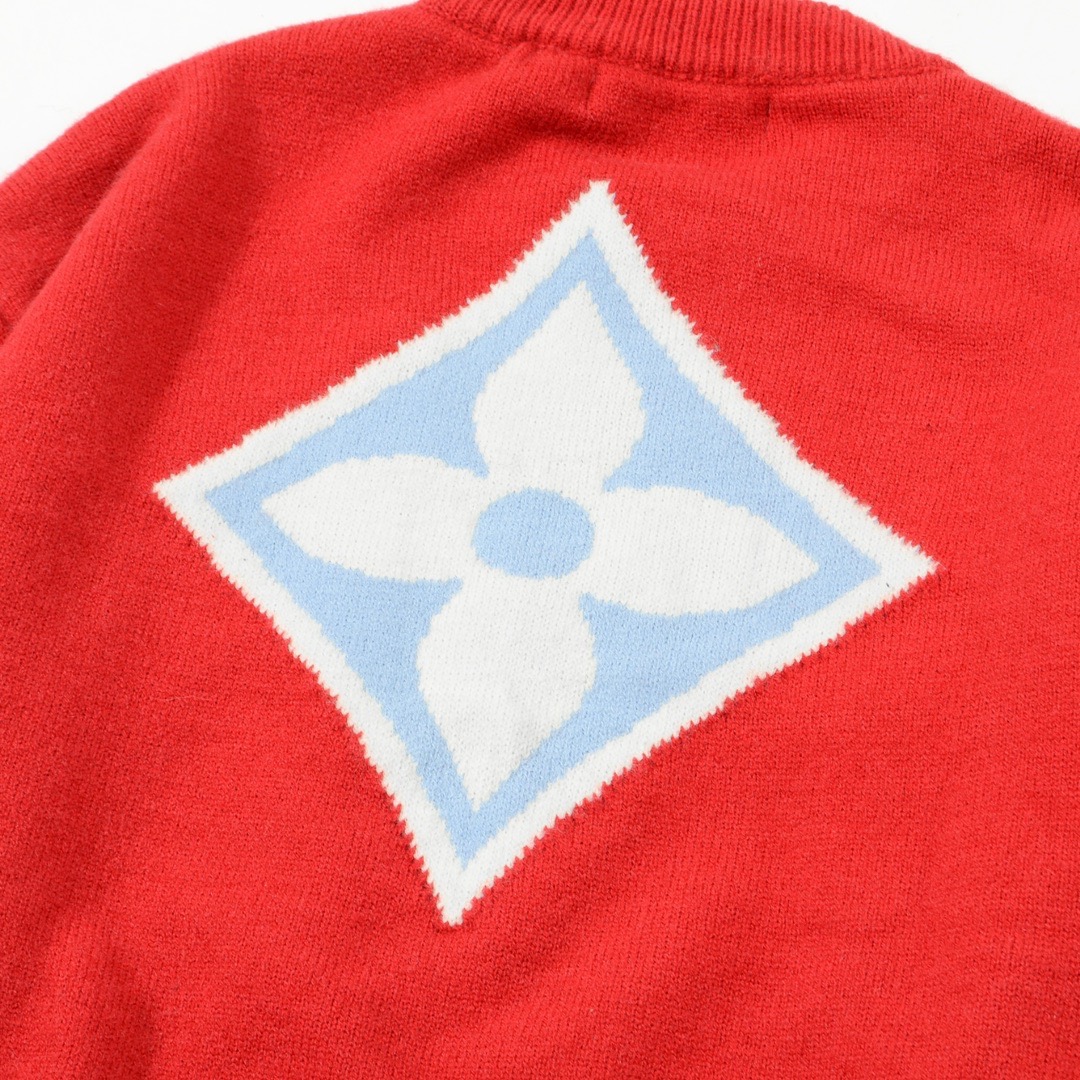 Four-Leaf Clover Sleeve Sweater