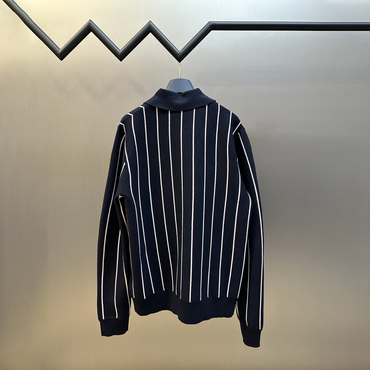 Stripe embroidered long-sleeved sweater