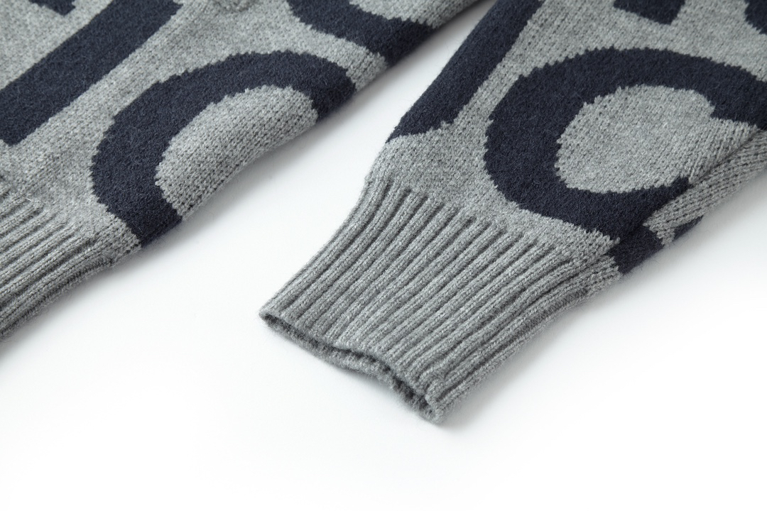 Guc 24SS intarsia all-over print sweater