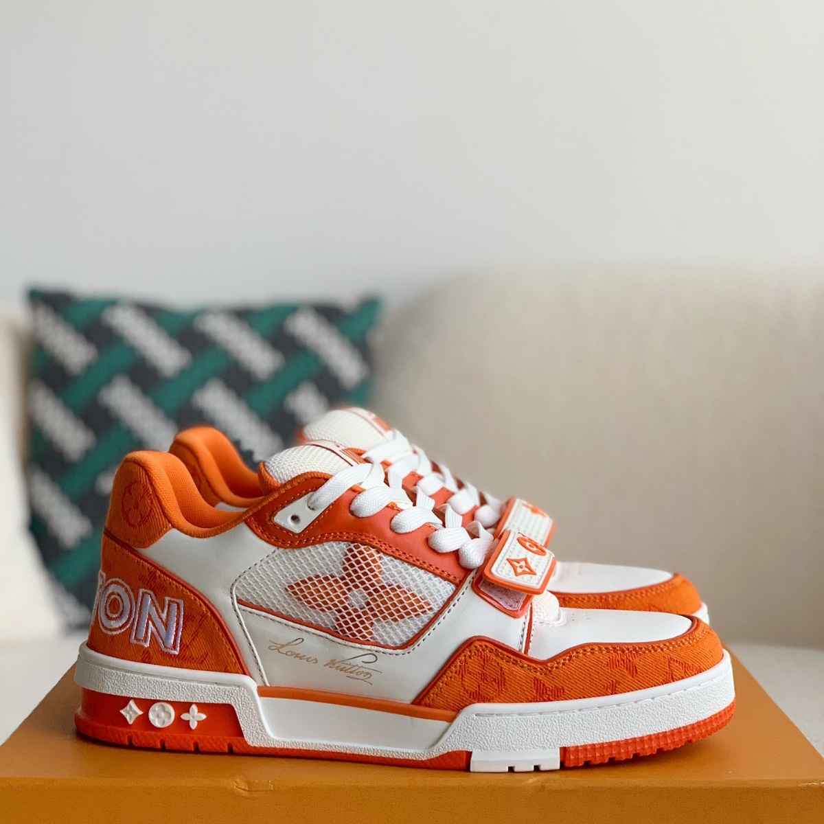 Trainer