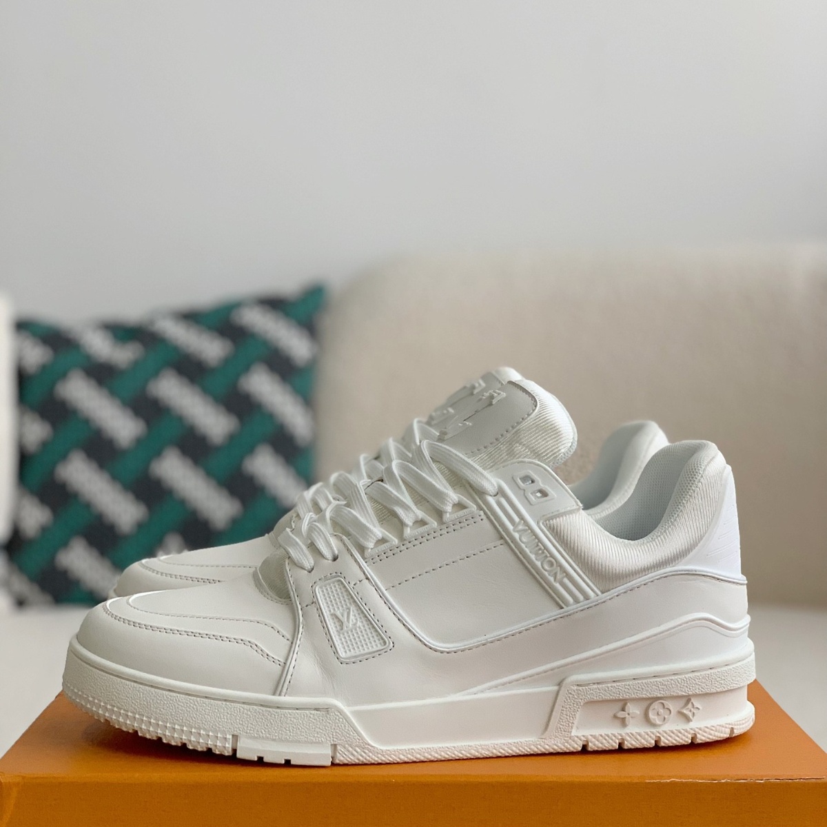 Trainer White Shoes