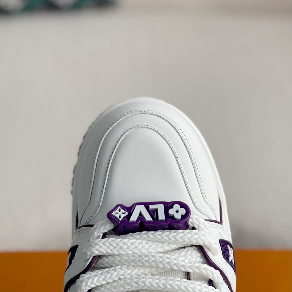 Men's Casual Sneakers (White/Purple)