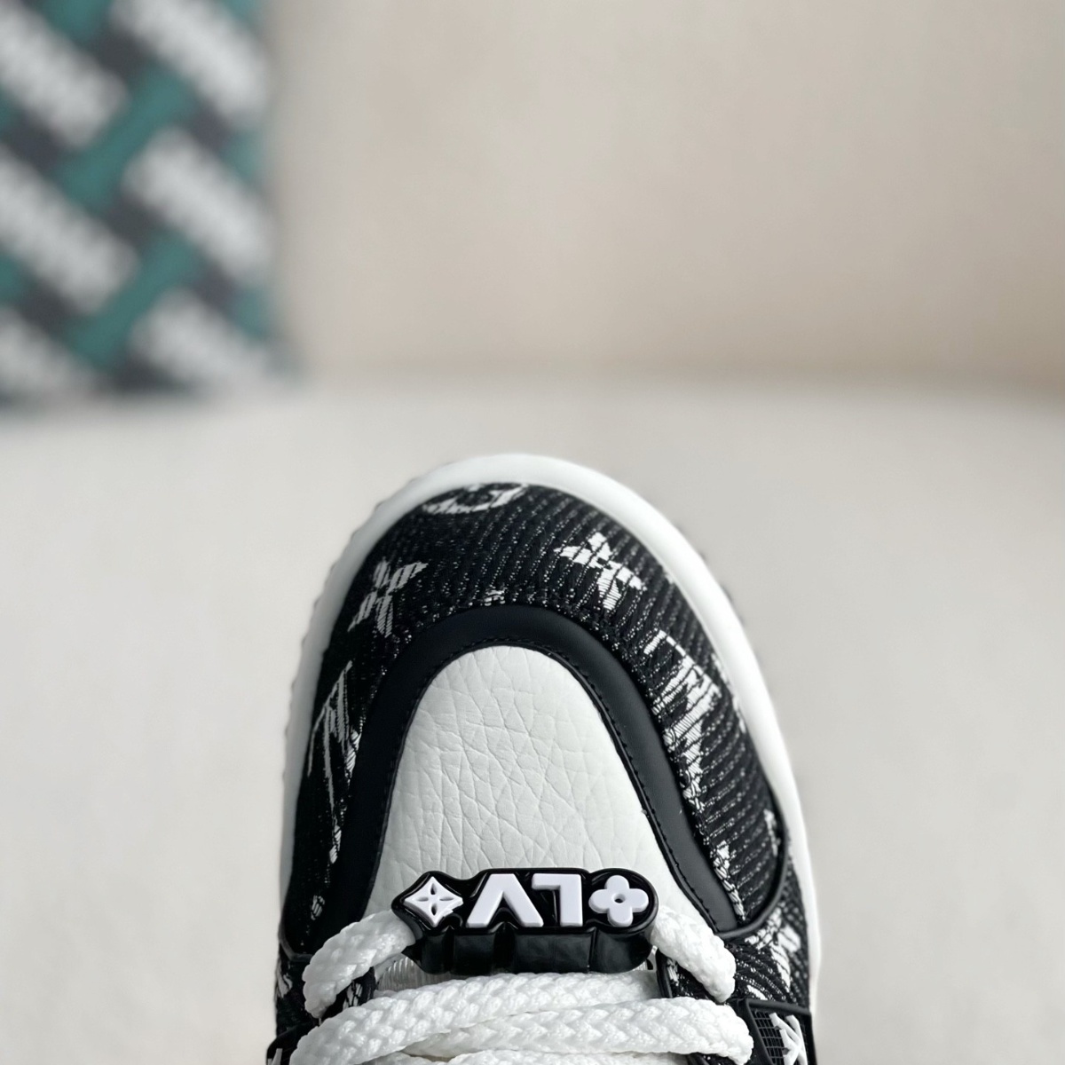 Trainer Maxi White / Black Sneaker