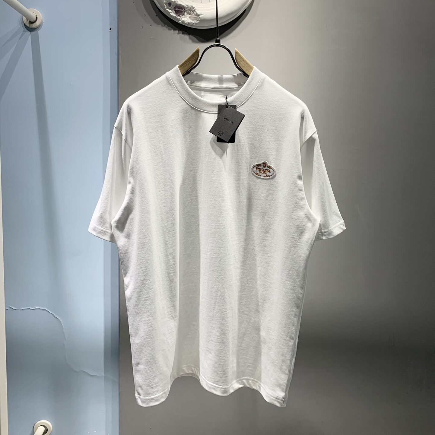 Black And White Knitted T-shirt