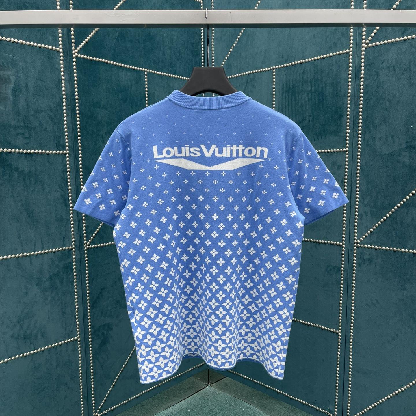 Blue Gradient Print T shirt