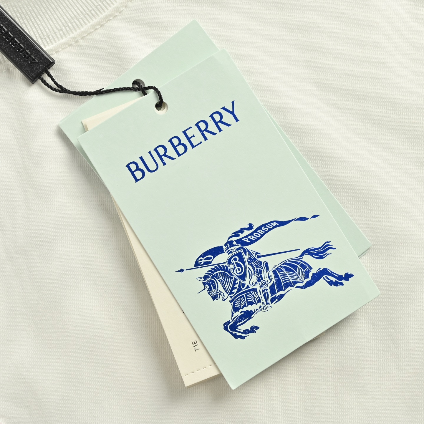 25SS Valentine's Day Limited Edition Heart Embroidery T-Shirt