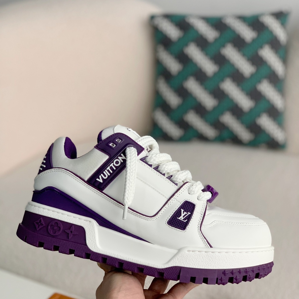 Men's Casual Sneakers (White/Purple)