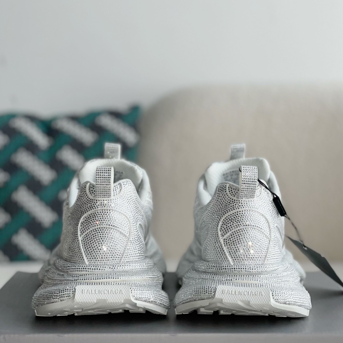 3XL Sneaker Full Diamond