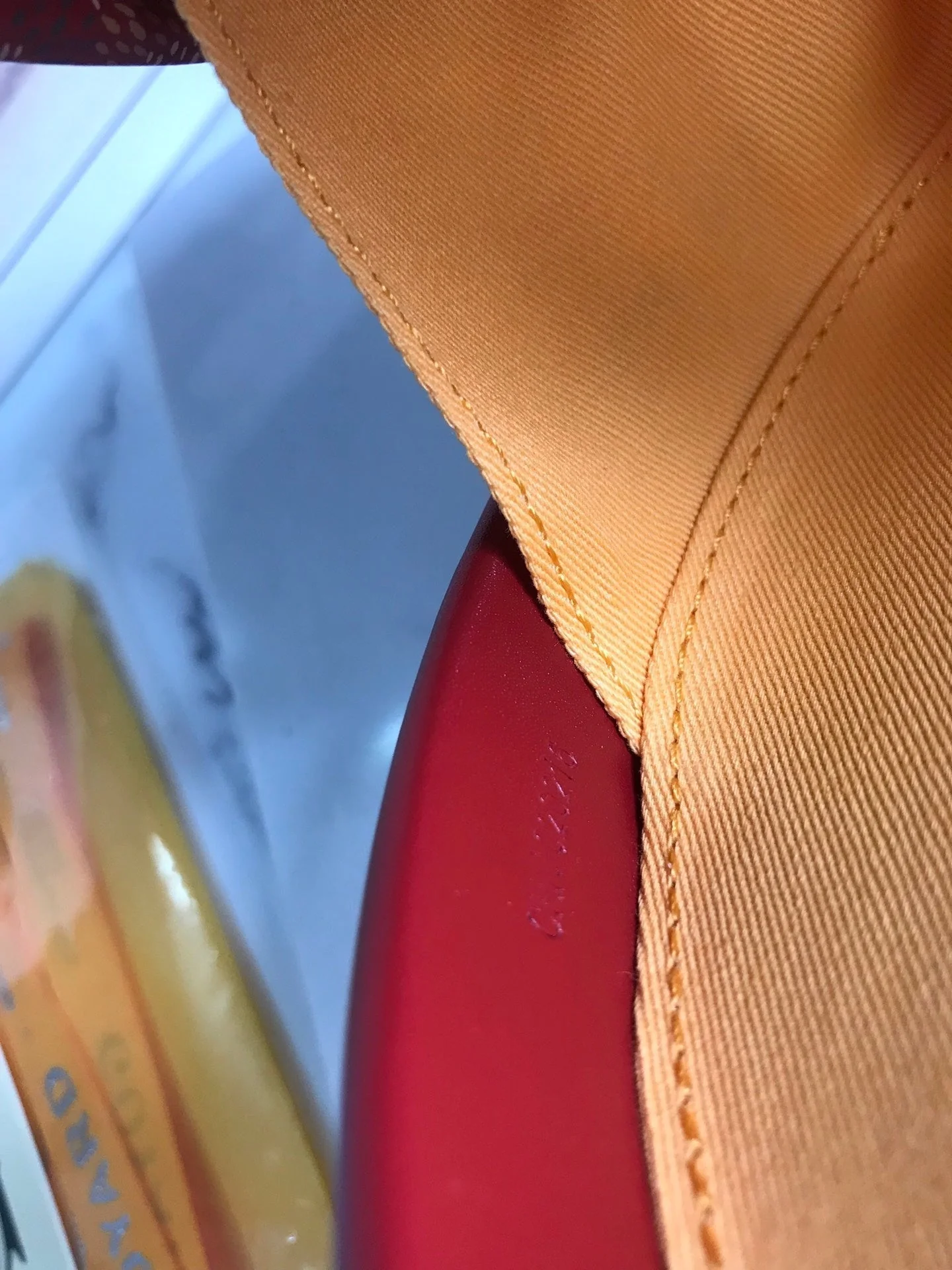 Hatbox Luggage Bag 18cm Red Canvas