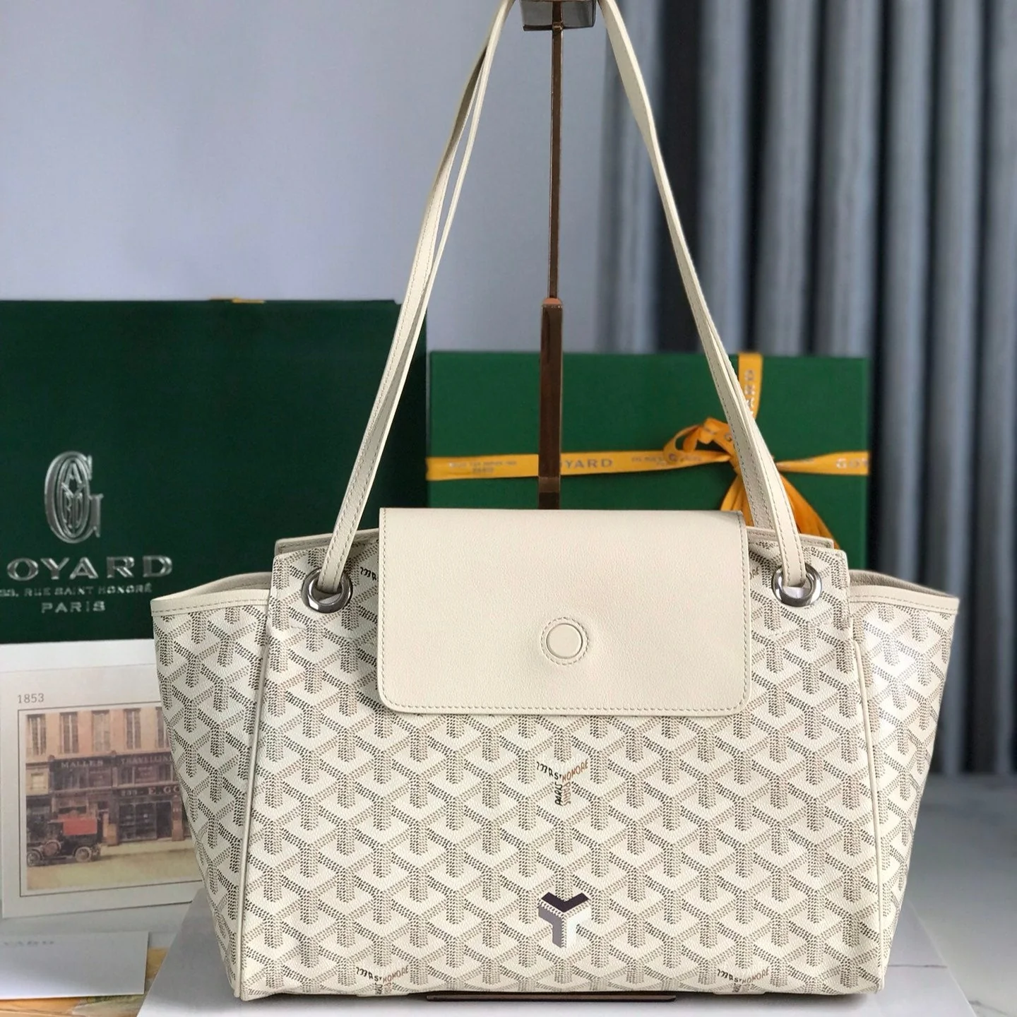 BAG 30 IN WHITE CANVAS AND CALFSKIN