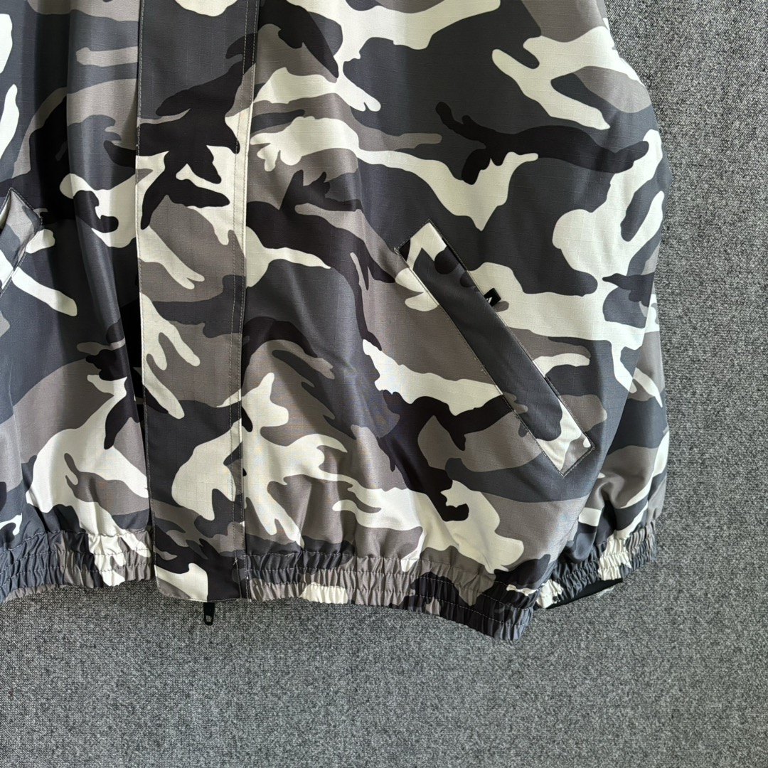 Camouflage Ski Jacket
