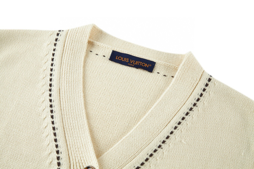 Pocket Intarsia Cardigan Sweater