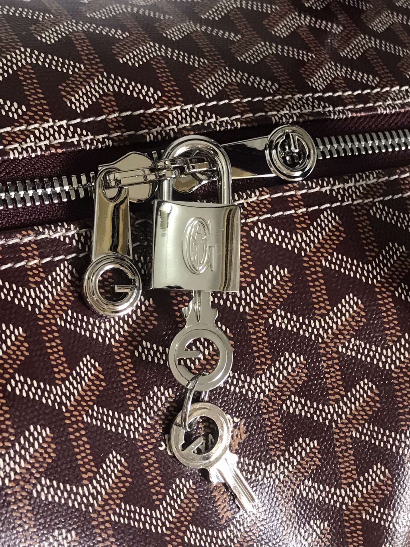 50 BAG IN WINE RED CANVAS AND CALFSKIN TRIM