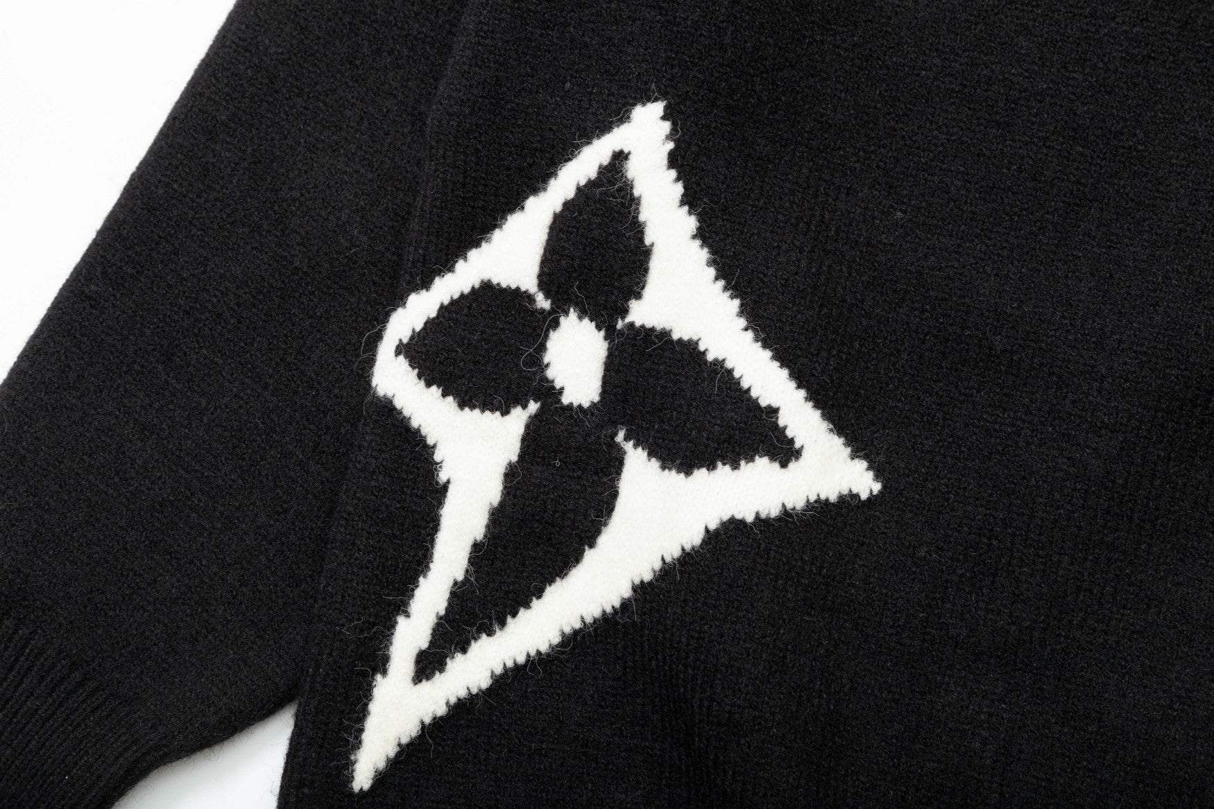 New High Quality Soft Sweater