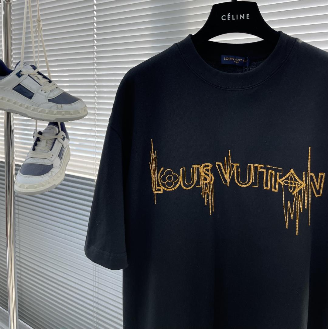 New round neck fashion short sleeve T-shirt