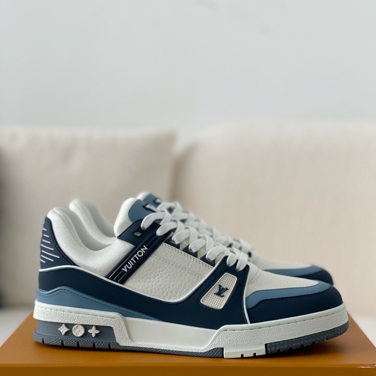 Men's Trainers Blue Beige