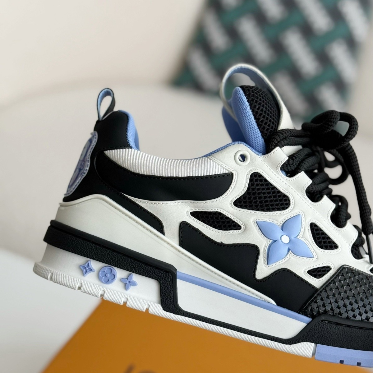 Black low-top skate shoes