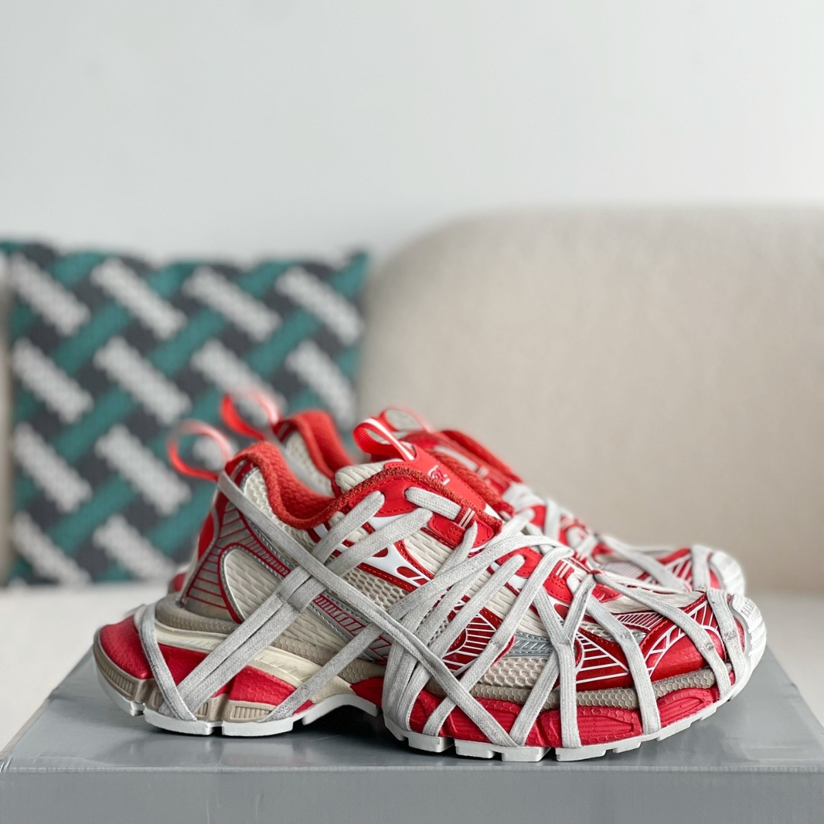 Men's 3xl Extreme Lace Sneaker in Red/beige