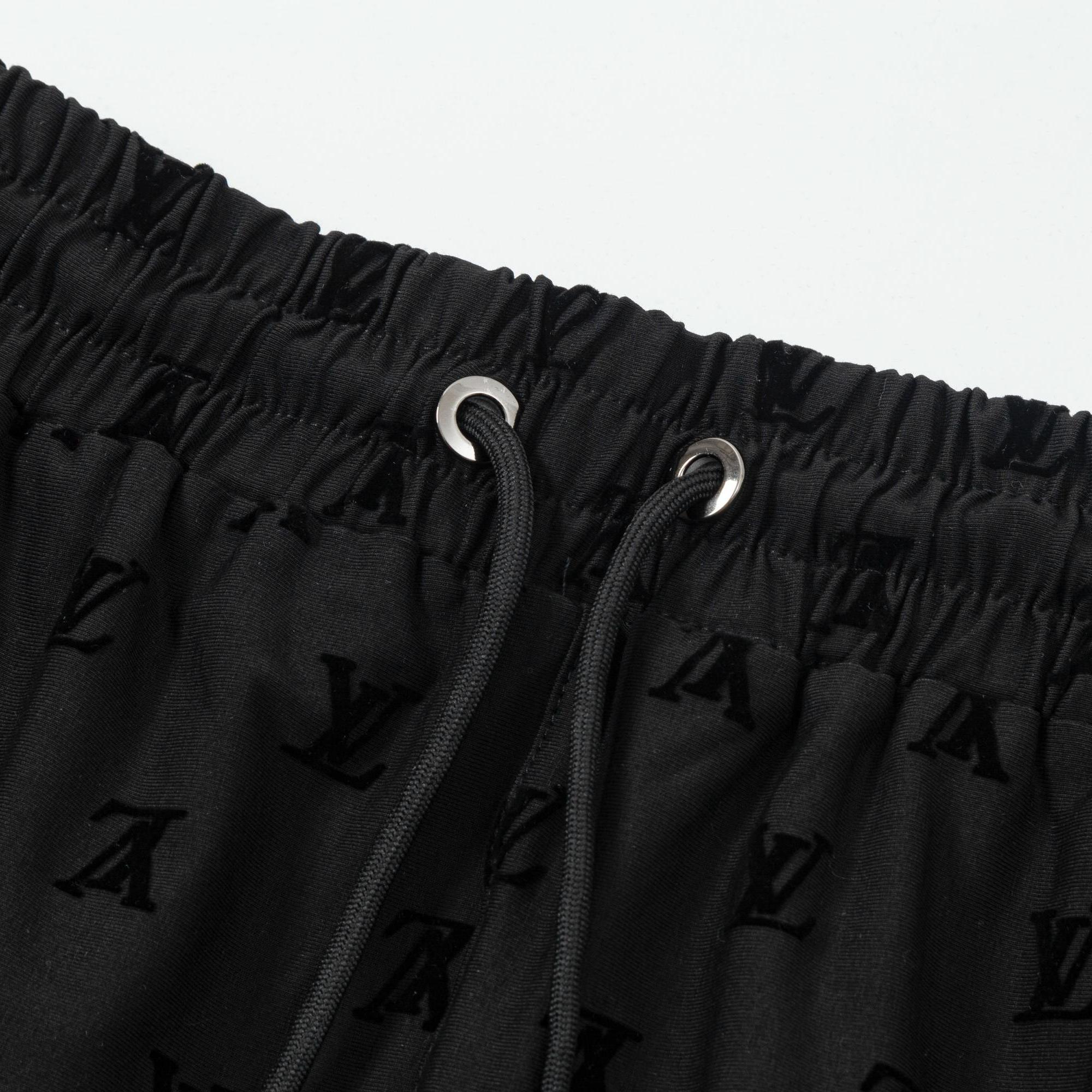 Knitted flocked shorts