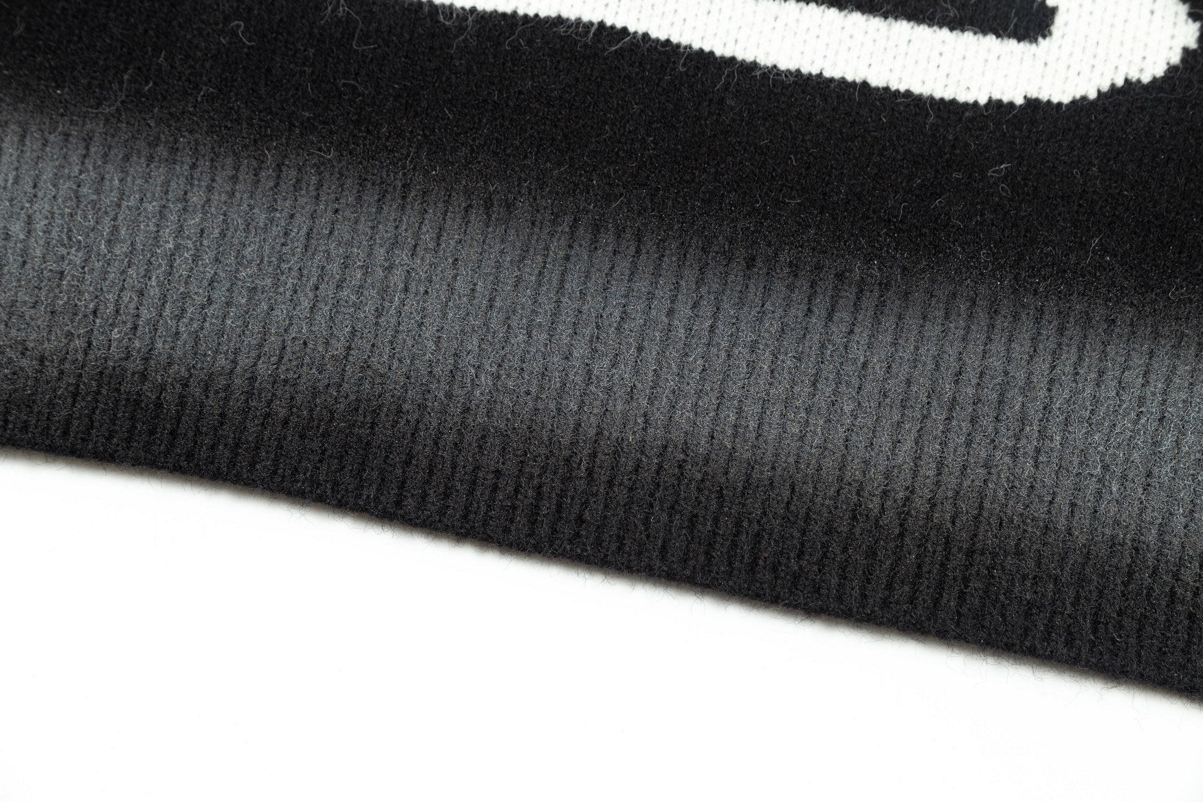 New High Quality Soft Sweater