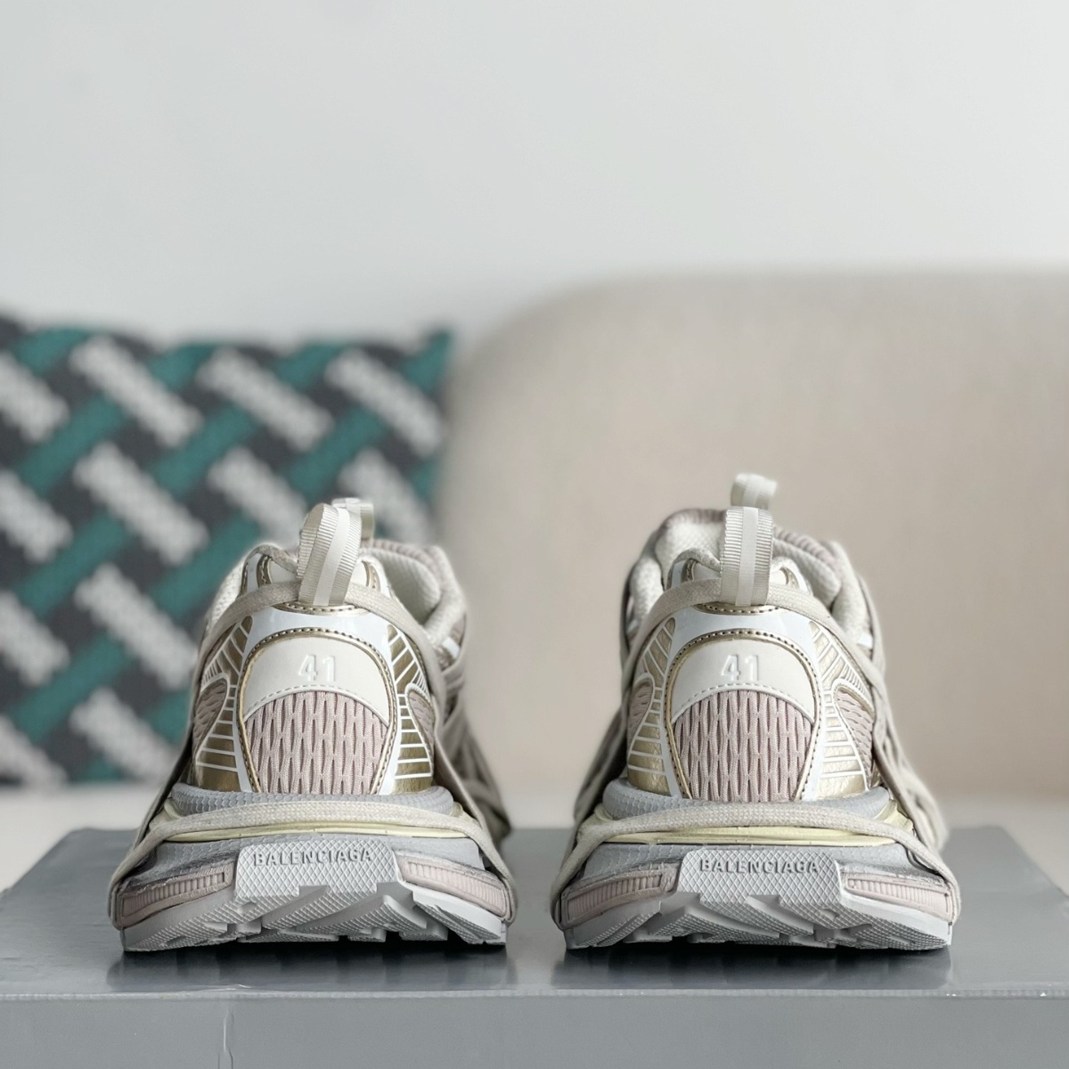 3XL Extreme Lace Sneakers